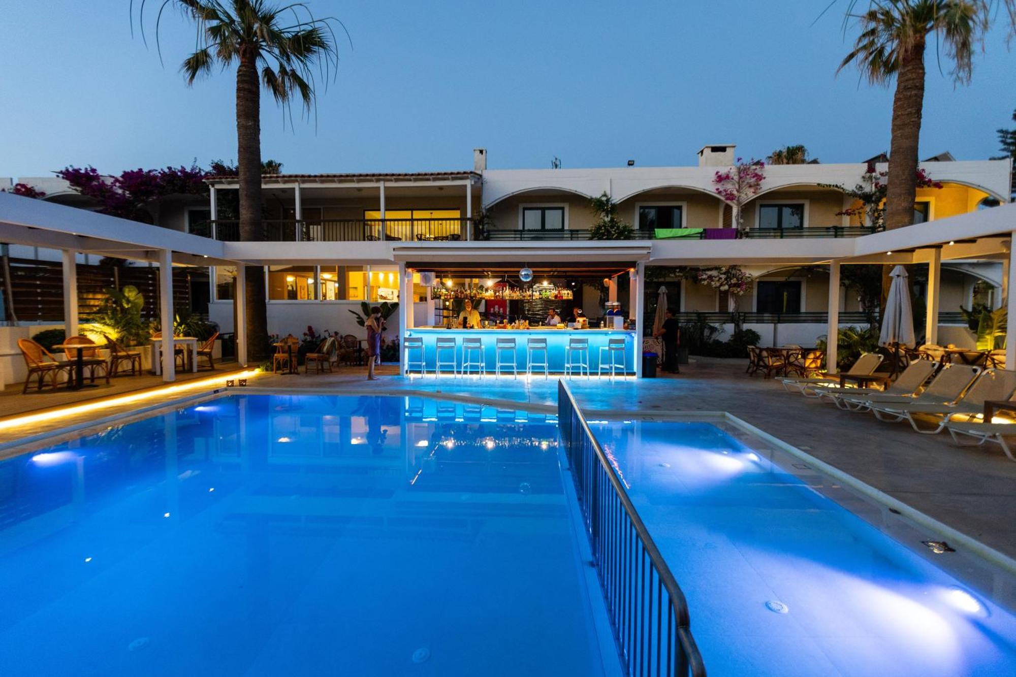 Trefon Hotel Apartments And Family Suites Platanes  Exterior foto