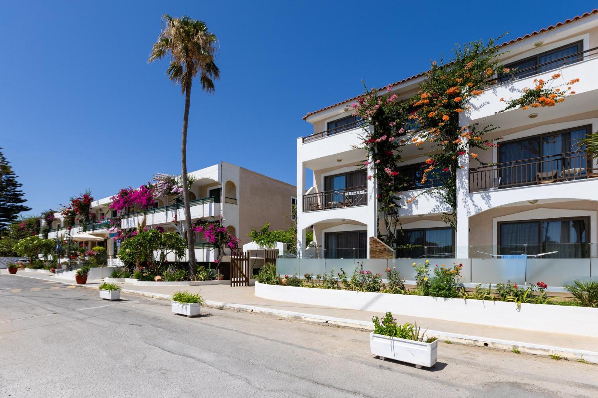 Trefon Hotel Apartments And Family Suites Platanes  Exterior foto